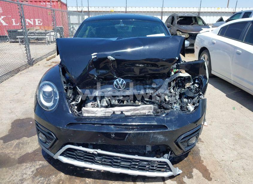 Photo 12 of 2018 Volkswagen Beetle 2.0T DUNE (VIN 3VWSD7AT1JM702354)