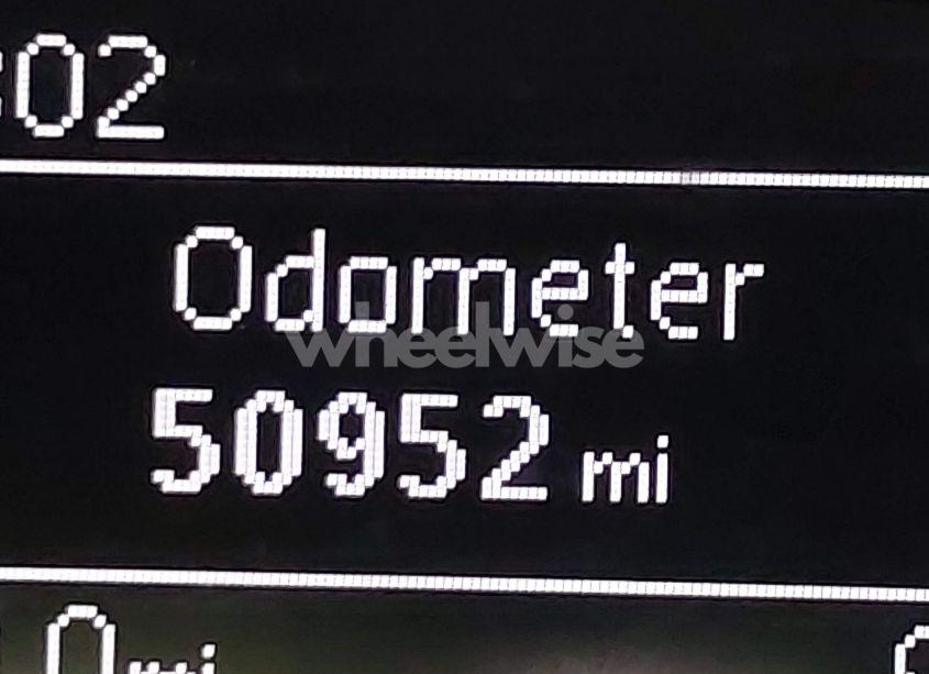 Photo 15 of 2018 Volkswagen Beetle 2.0T DUNE (VIN 3VWSD7AT1JM702354)