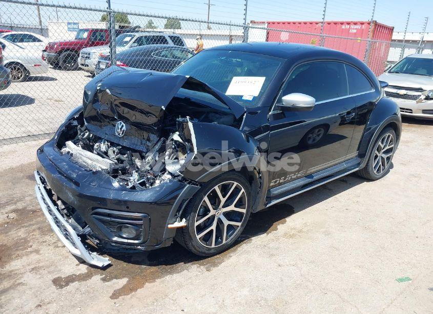 Photo 2 of 2018 Volkswagen Beetle 2.0T DUNE (VIN 3VWSD7AT1JM702354)