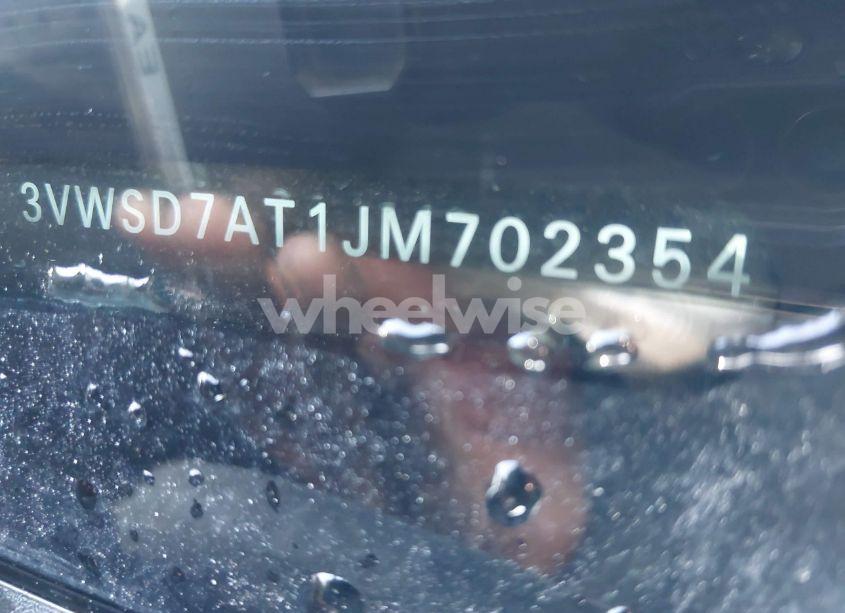 Photo 9 of 2018 Volkswagen Beetle 2.0T DUNE (VIN 3VWSD7AT1JM702354)