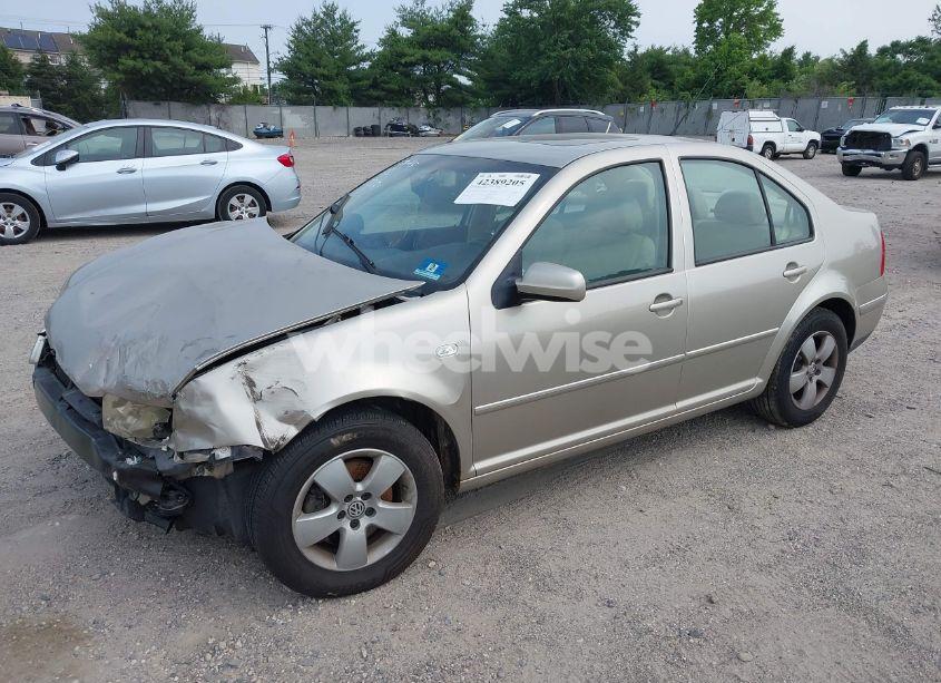 Photo 2 of 2004 Volkswagen Jetta GLI 1.8T/GLS 1.8T (VIN 3VWSE69MX4M060614)