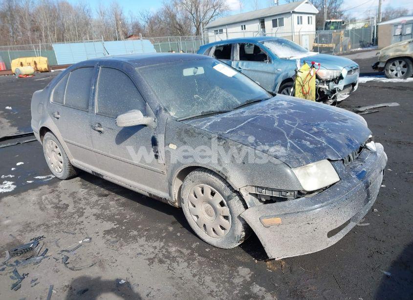 2000 Volkswagen Jetta GLS TDI (VIN 3VWSF29M1YM040795) main photo