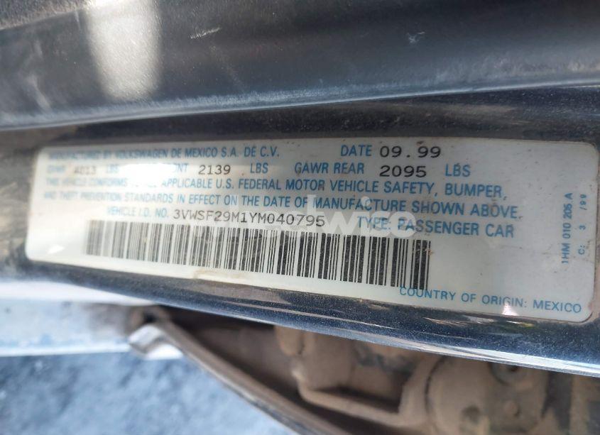 Photo 9 of 2000 Volkswagen Jetta GLS TDI (VIN 3VWSF29M1YM040795)