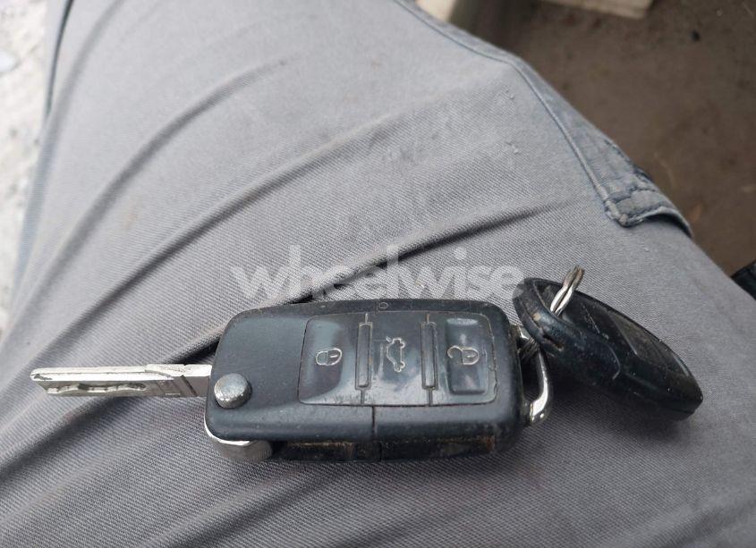 Photo 11 of 2006 Volkswagen New BEETLE 2.5 (VIN 3VWSF31Y06M308527)