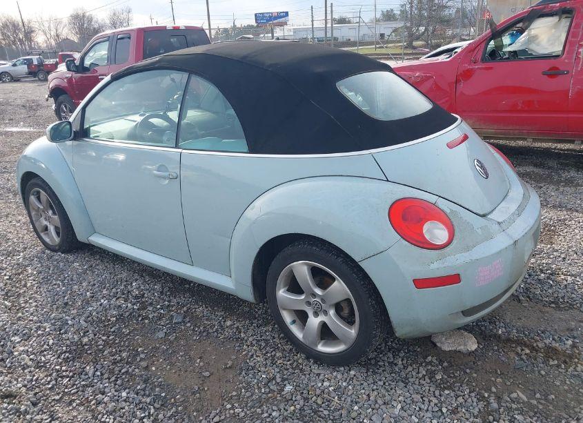 Photo 3 of 2006 Volkswagen New BEETLE 2.5 (VIN 3VWSF31Y36M308621)