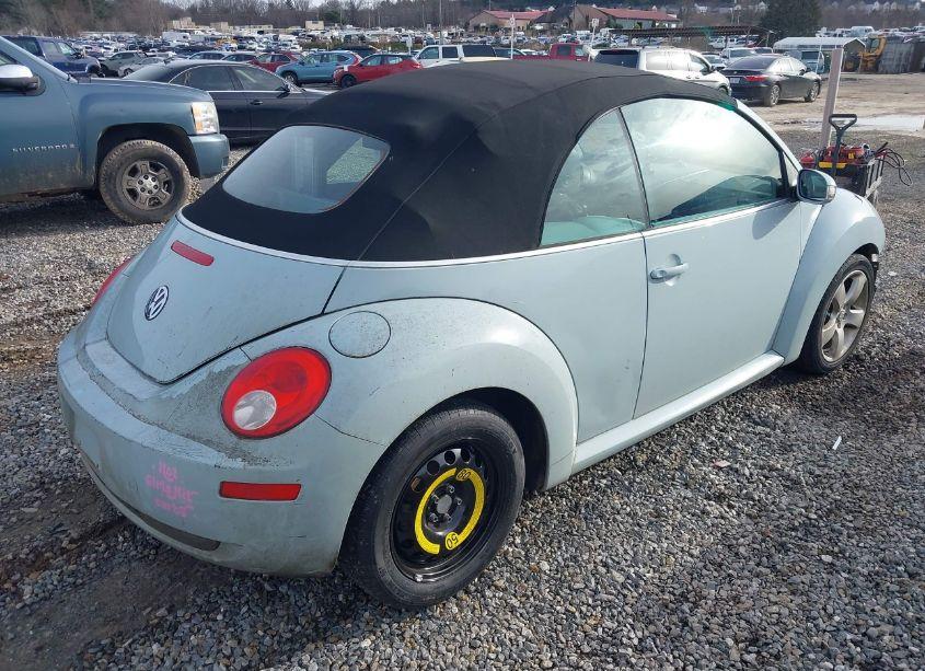 Photo 4 of 2006 Volkswagen New BEETLE 2.5 (VIN 3VWSF31Y36M308621)