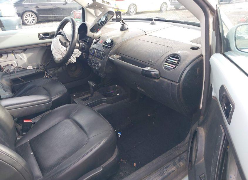 Photo 5 of 2006 Volkswagen New BEETLE 2.5 (VIN 3VWSF31Y36M308621)