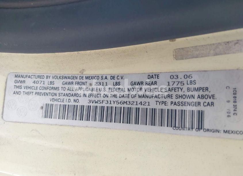 Photo 9 of 2006 Volkswagen New BEETLE 2.5 (VIN 3VWSF31Y56M321421)