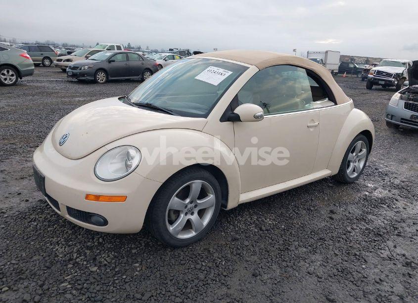 Photo 2 of 2006 Volkswagen New BEETLE 2.5 (VIN 3VWSF31Y86M304872)