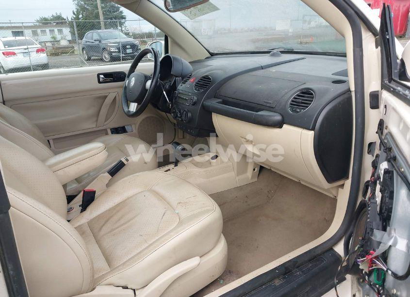 Photo 5 of 2006 Volkswagen New BEETLE 2.5 (VIN 3VWSF31Y86M304872)