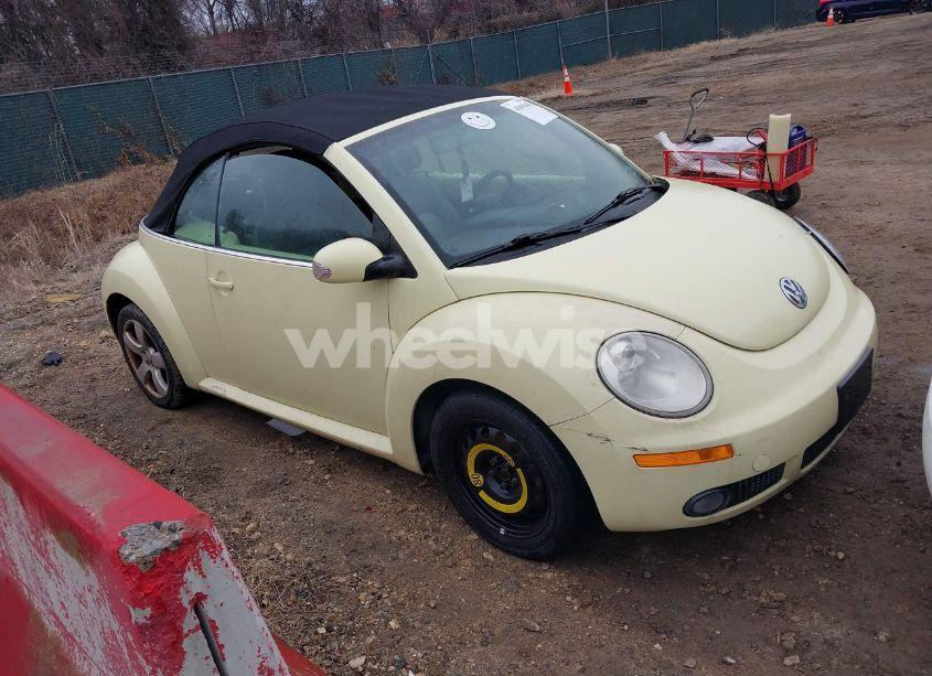 2006 Volkswagen New BEETLE 2.5 (VIN 3VWSF31Y96M304430) main photo
