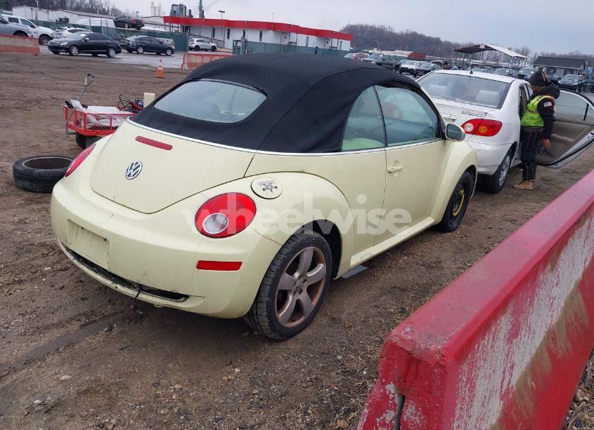 Photo 4 of 2006 Volkswagen New BEETLE 2.5 (VIN 3VWSF31Y96M304430)