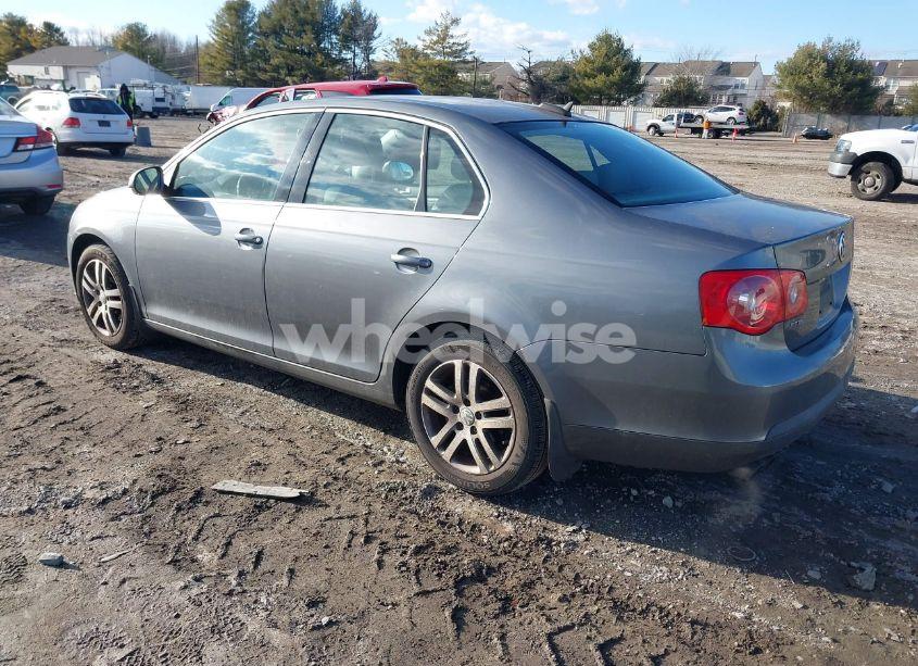 Photo 3 of 2006 Volkswagen Jetta 2.5 (VIN 3VWSF71K06M802504)