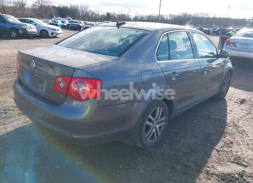 Photo 4 of 2006 Volkswagen Jetta 2.5 (VIN 3VWSF71K06M802504)