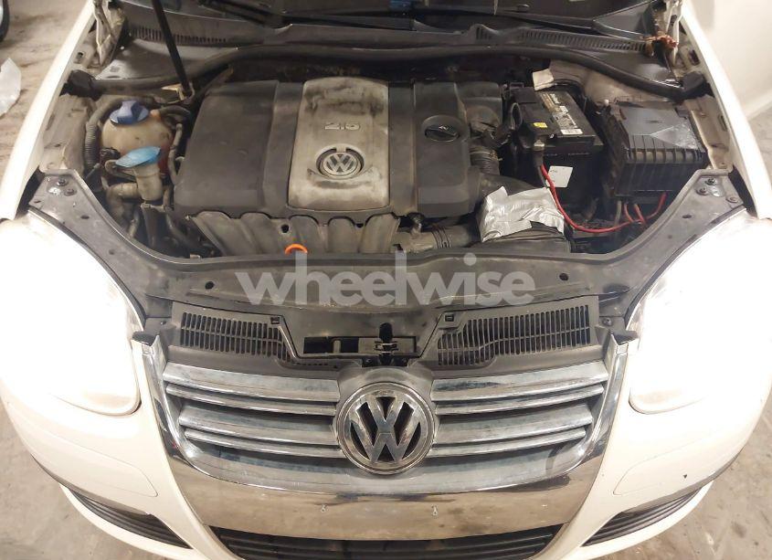 Photo 10 of 2005 Volkswagen Jetta 2.5 (VIN 3VWSF71K55M627164)