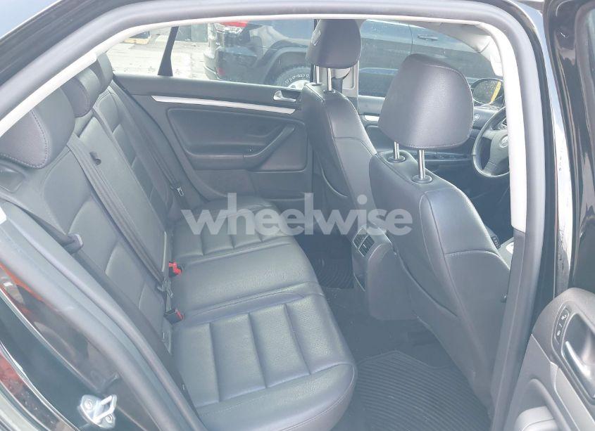 Photo 8 of 2007 Volkswagen Jetta 2.5 (VIN 3VWSF71K67M104593)