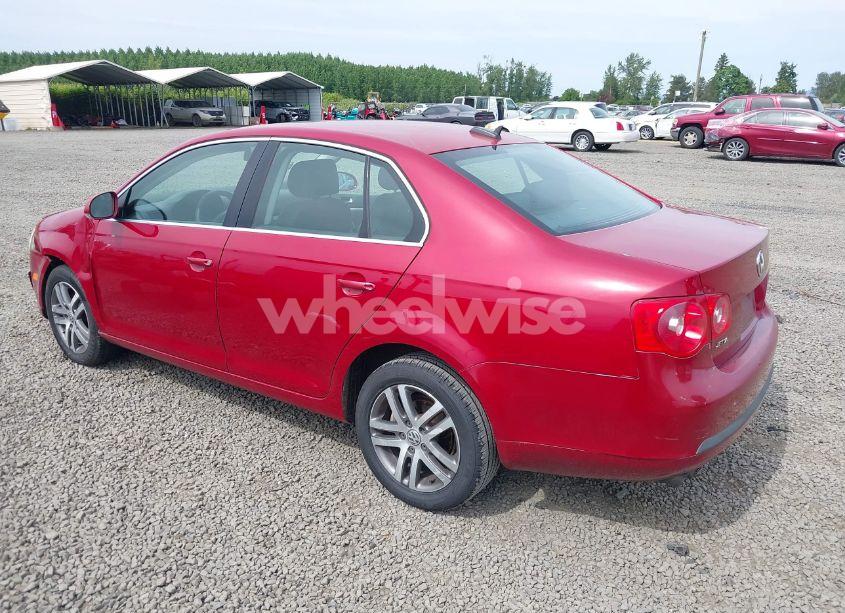 Photo 3 of 2006 Volkswagen Jetta 2.5 (VIN 3VWSF71K76M707471)