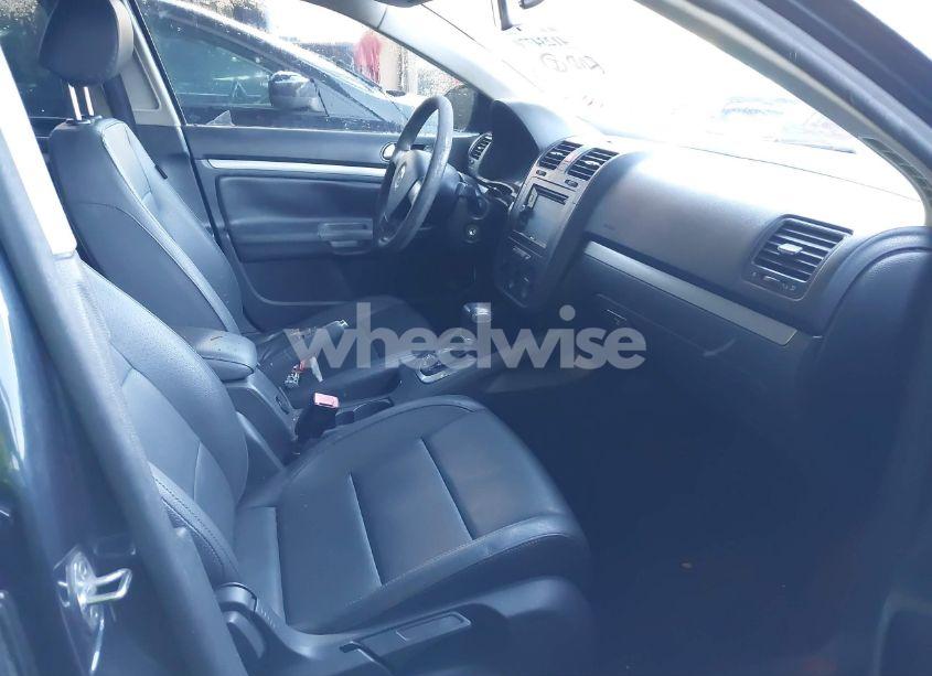 Photo 5 of 2006 Volkswagen Jetta 2.5 (VIN 3VWSF71K96M703356)