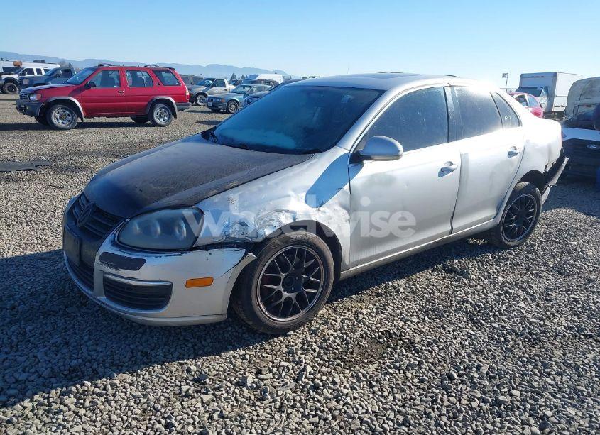 Photo 2 of 2006 Volkswagen Jetta 2.5 (VIN 3VWSF71KX6M625881)