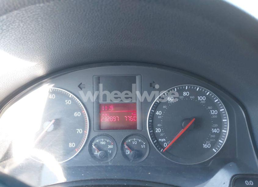 Photo 7 of 2006 Volkswagen Jetta 2.5 (VIN 3VWSF71KX6M625881)