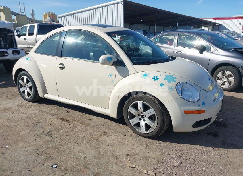 2006 Volkswagen New BEETLE 2.5 (VIN 3VWSG31CX6M409205) main photo