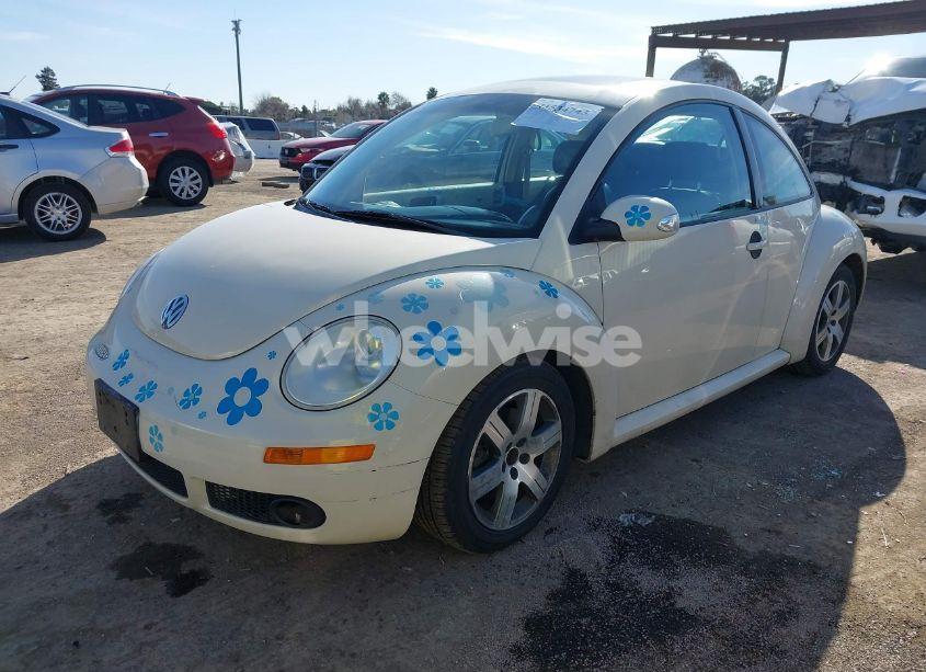 Photo 2 of 2006 Volkswagen New BEETLE 2.5 (VIN 3VWSG31CX6M409205)