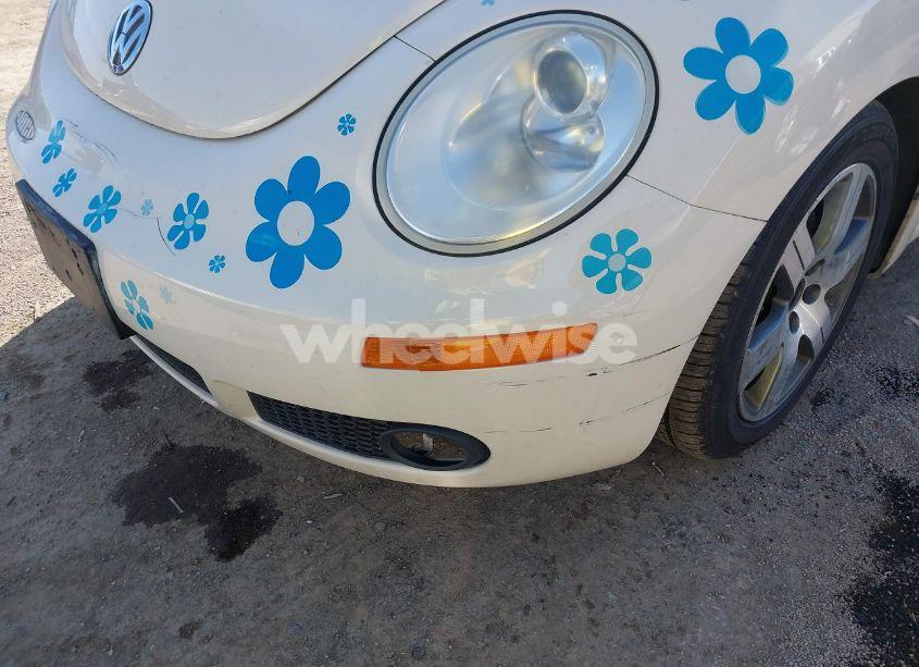 Photo 6 of 2006 Volkswagen New BEETLE 2.5 (VIN 3VWSG31CX6M409205)