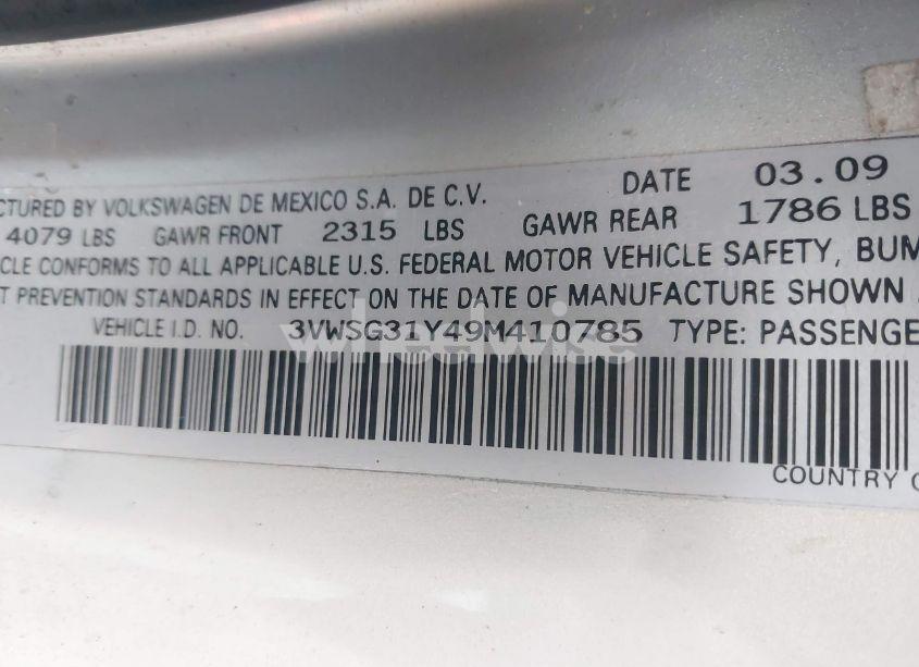 Photo 9 of 2009 Volkswagen New BEETLE 2.5L BLUSH EDITION (VIN 3VWSG31Y49M410785)