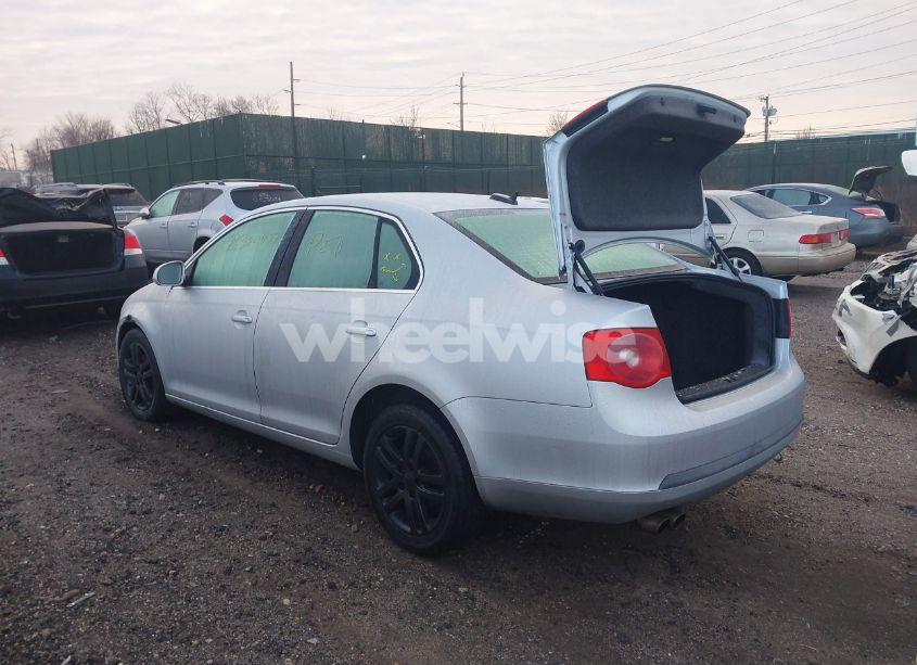 Photo 3 of 2006 Volkswagen Jetta 2.5 (VIN 3VWSG71K26M796167)