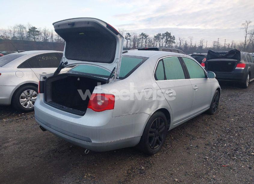 Photo 4 of 2006 Volkswagen Jetta 2.5 (VIN 3VWSG71K26M796167)