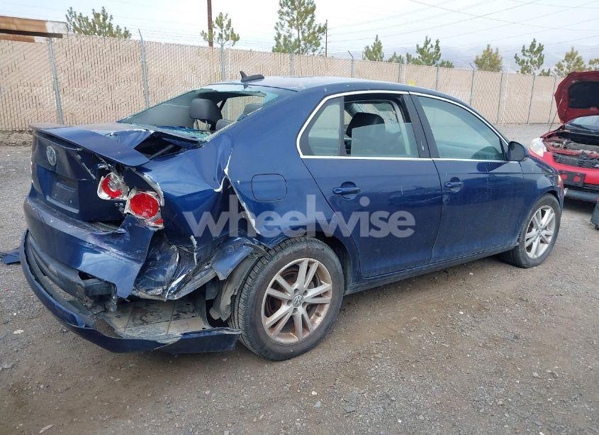 Photo 4 of 2006 Volkswagen Jetta 2.5 (VIN 3VWSG71K46M667816)