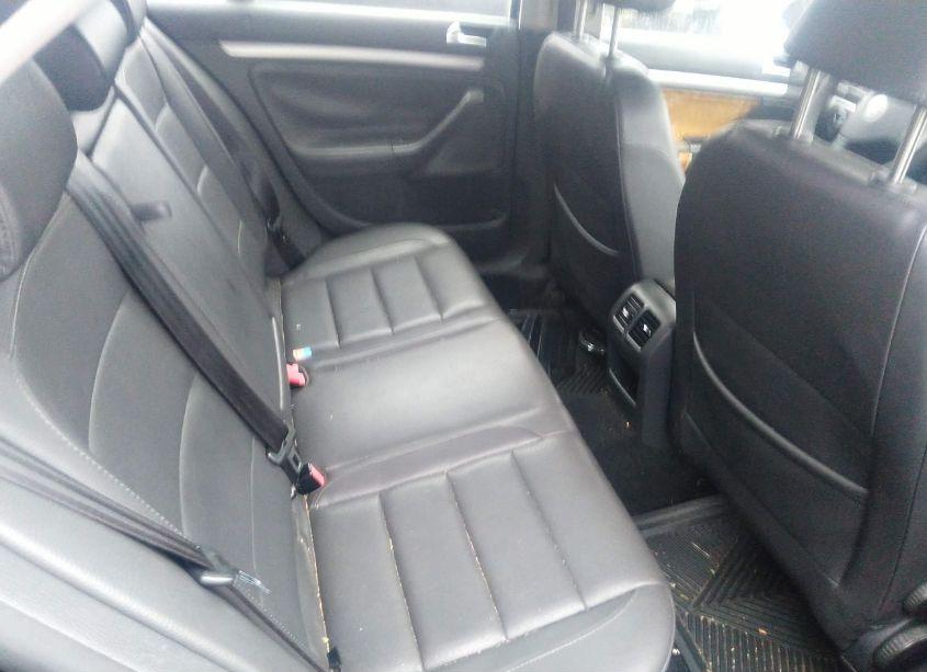 Photo 8 of 2007 Volkswagen Jetta 2.5 (VIN 3VWSG71K47M013108)