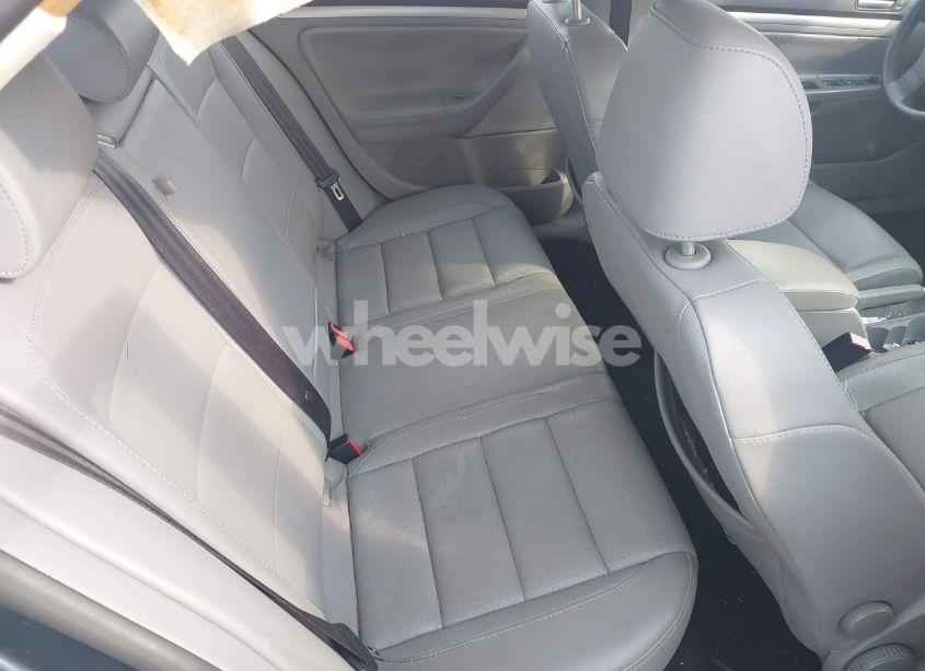 Photo 8 of 2007 Volkswagen Jetta 2.5 (VIN 3VWSG71KX7M160680)