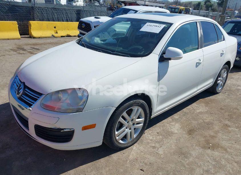 Photo 2 of 2007 Volkswagen Jetta 2.5 (VIN 3VWSG81K27M010455)