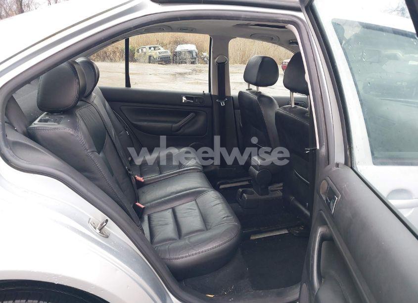 Photo 8 of 2004 Volkswagen Jetta GLS 2.0L (VIN 3VWSK69M44M061086)