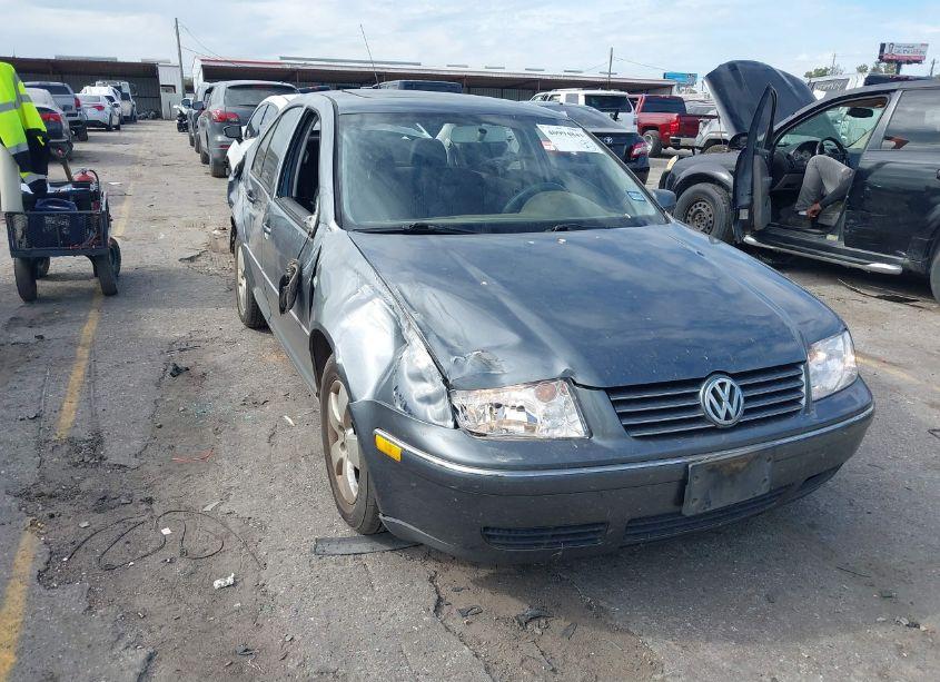 2004 Volkswagen Jetta GLS 2.0L (VIN 3VWSK69M54M103782) main photo