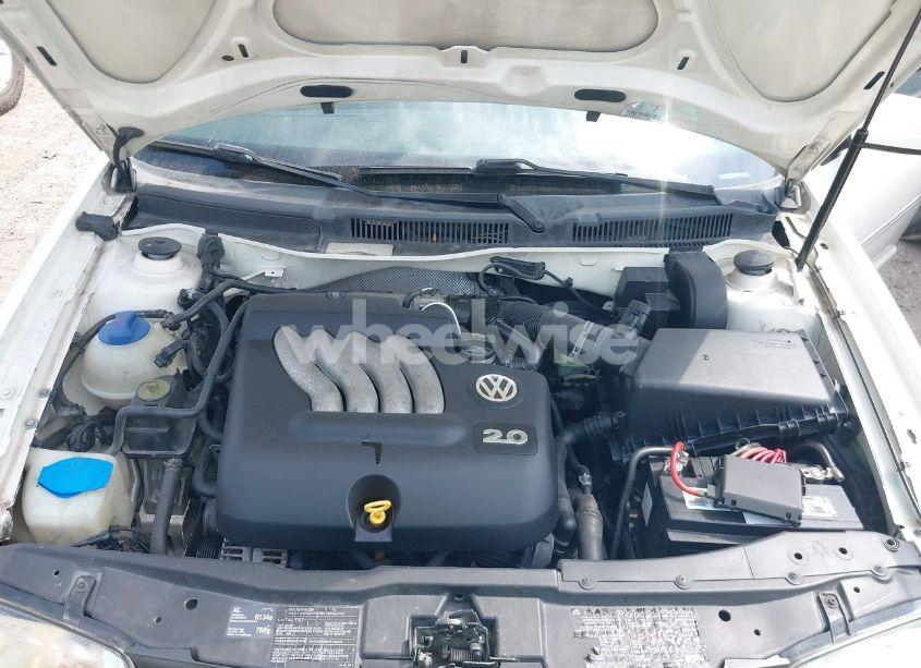 Photo 10 of 2004 Volkswagen Jetta GLS 2.0L (VIN 3VWSK69M94M050424)