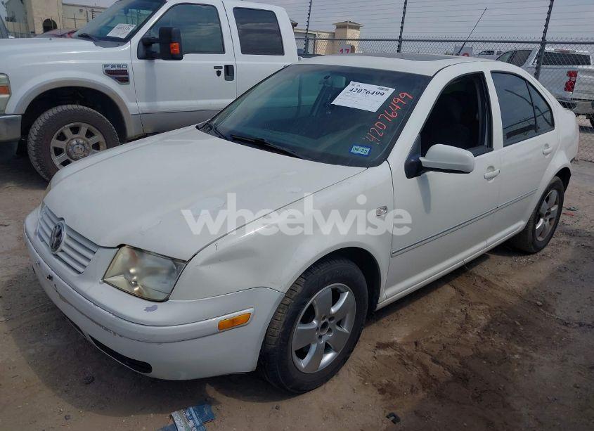 Photo 2 of 2004 Volkswagen Jetta GLS 2.0L (VIN 3VWSK69M94M050424)