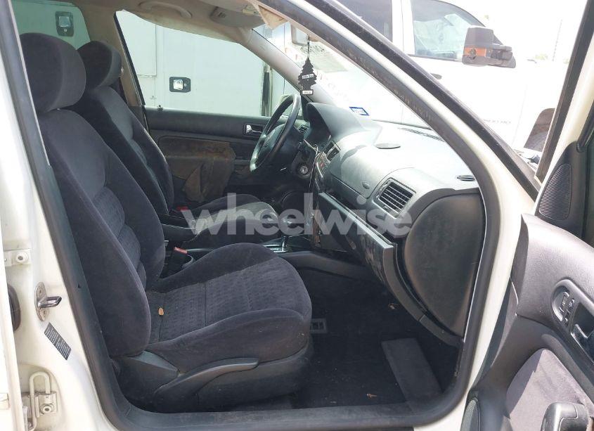 Photo 5 of 2004 Volkswagen Jetta GLS 2.0L (VIN 3VWSK69M94M050424)