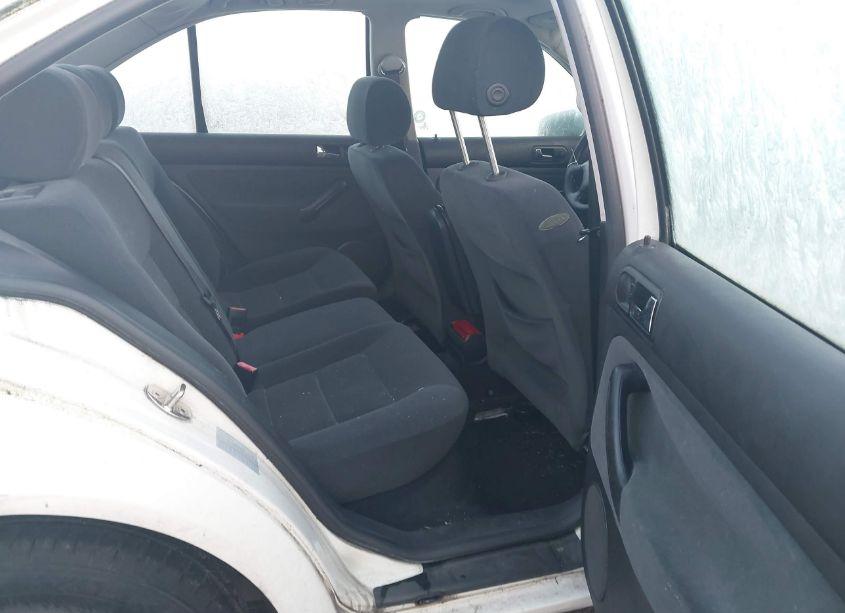 Photo 8 of 2001 Volkswagen Jetta GLS TDI (VIN 3VWSP29M41M082784)