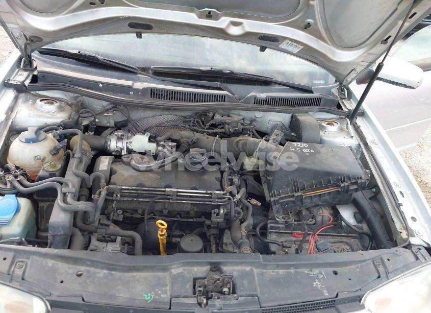 Photo 10 of 2004 Volkswagen Jetta GLS TDI (VIN 3VWSR69M94M069888)