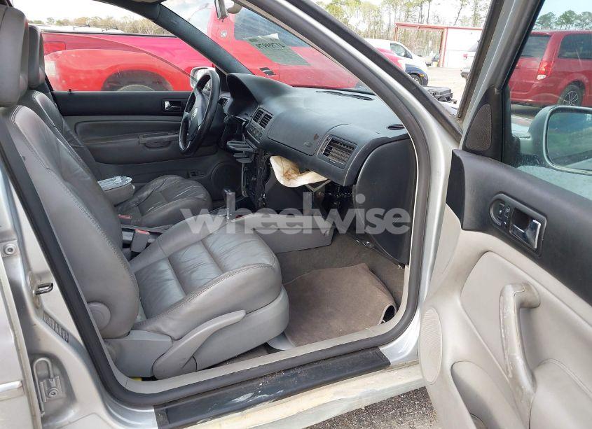 Photo 5 of 2004 Volkswagen Jetta GLS TDI (VIN 3VWSR69M94M069888)