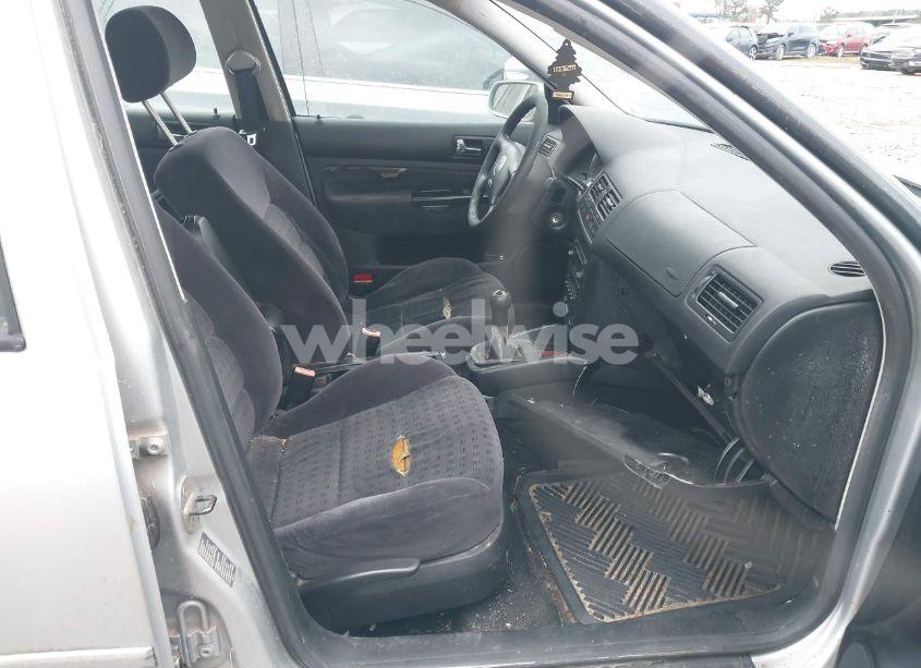 Photo 5 of 2004 Volkswagen Jetta GLS TDI (VIN 3VWSR69MX4M065963)