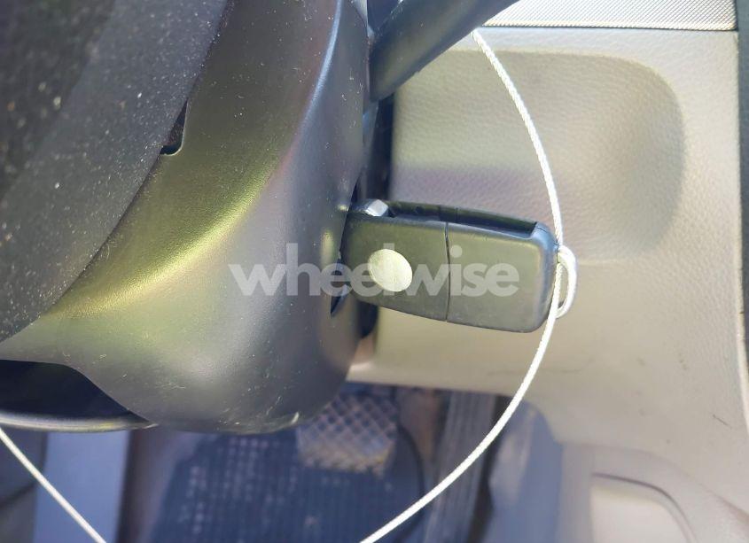 Photo 11 of 2006 Volkswagen Jetta TDI (VIN 3VWST71K06M780755)