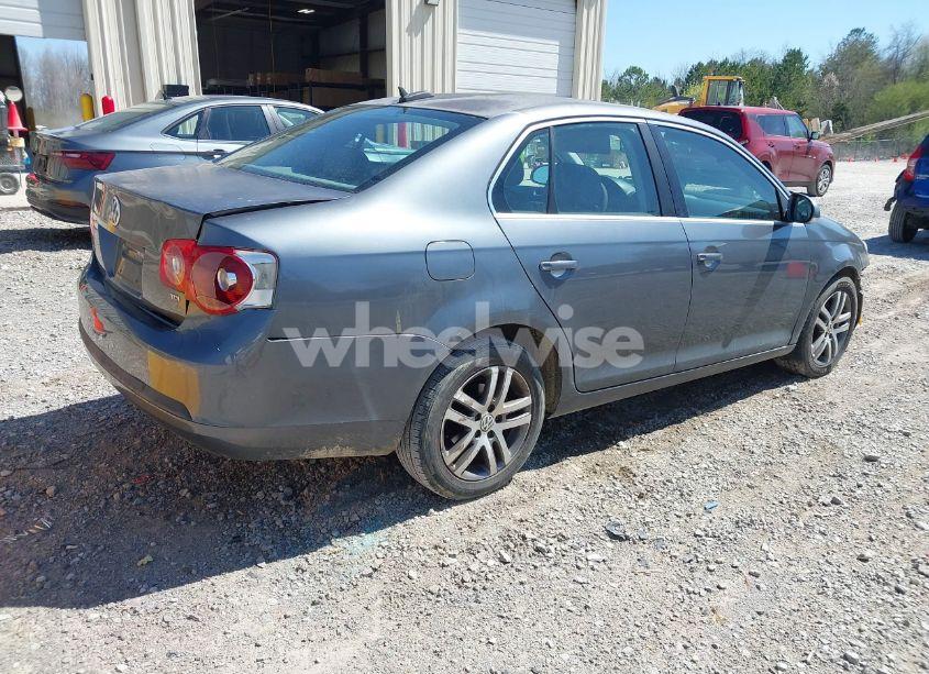 Photo 4 of 2006 Volkswagen Jetta TDI (VIN 3VWST71K06M780755)