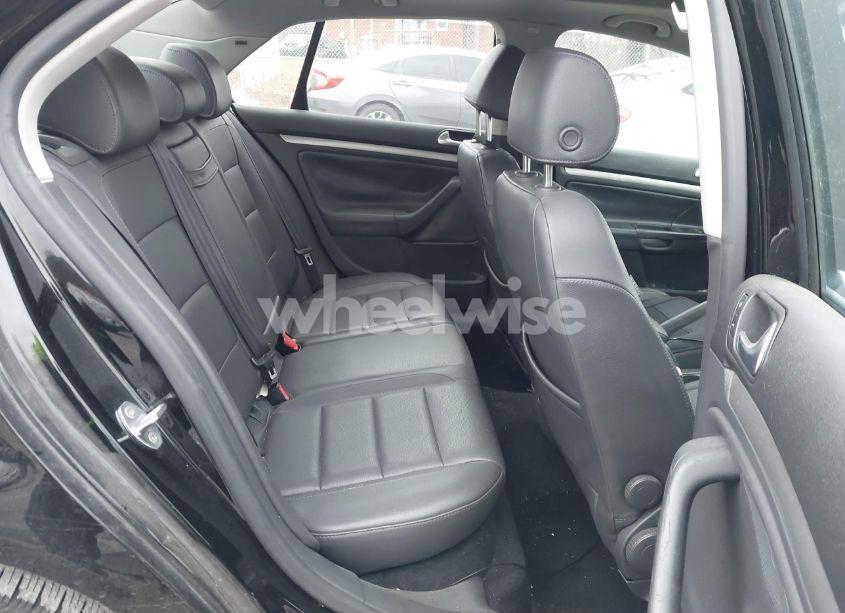 Photo 8 of 2006 Volkswagen Jetta TDI (VIN 3VWST71K36M626718)