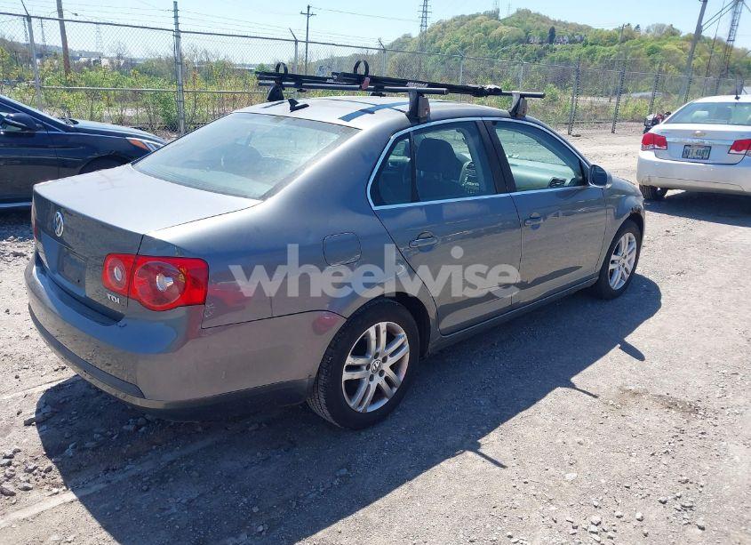 Photo 4 of 2006 Volkswagen Jetta TDI (VIN 3VWST71K56M009840)