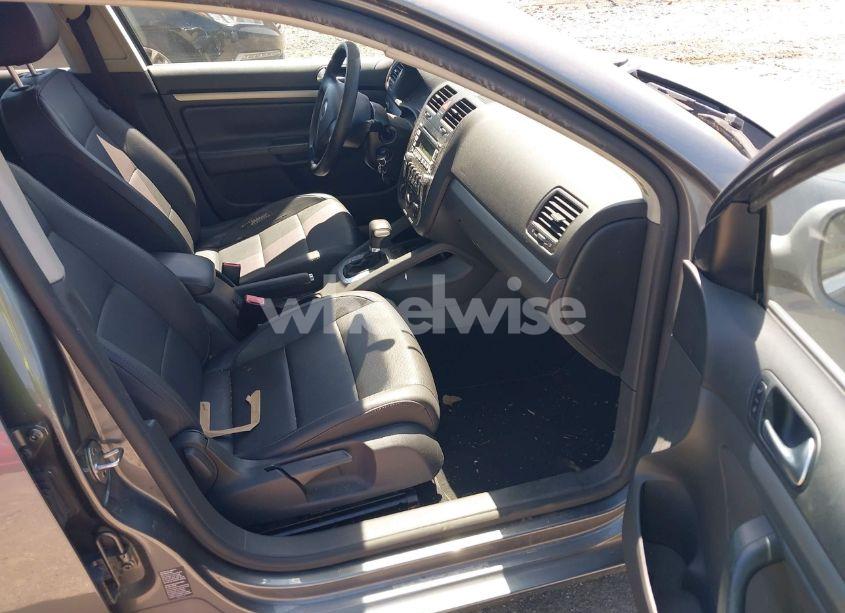 Photo 5 of 2006 Volkswagen Jetta TDI (VIN 3VWST71K56M009840)