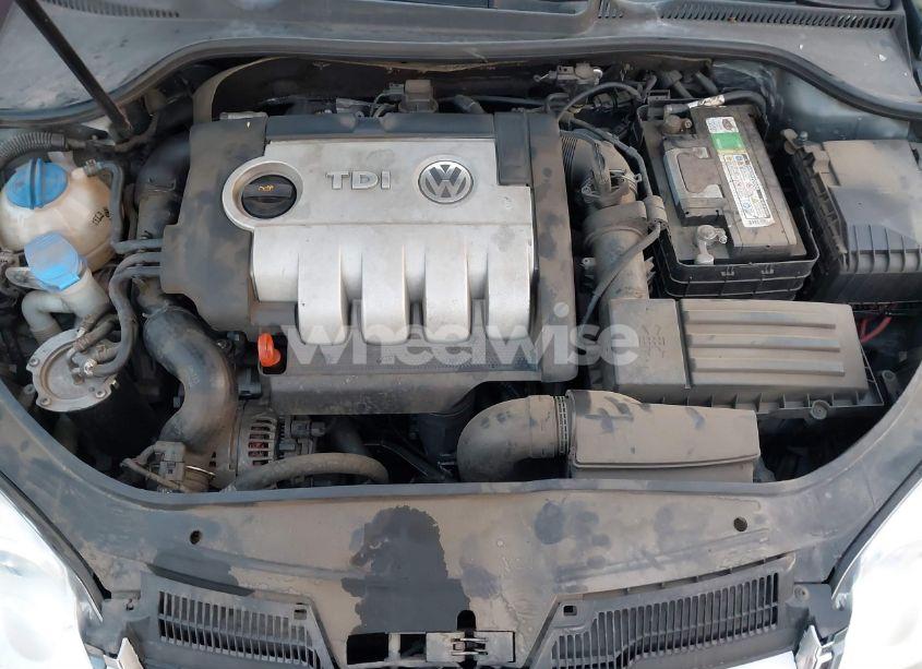 Photo 10 of 2006 Volkswagen Jetta TDI (VIN 3VWST71K86M843164)