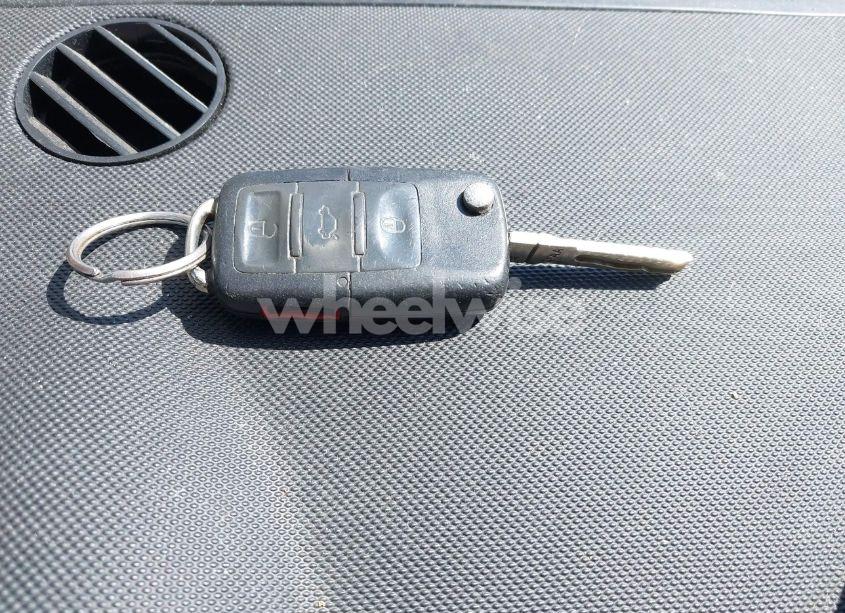 Photo 11 of 2006 Volkswagen New BEETLE 2.5 (VIN 3VWSW31C46M420364)